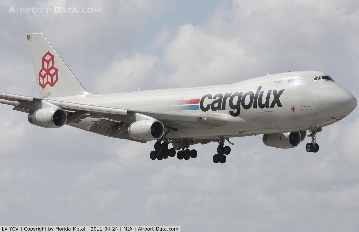 LX-YCV, 2008 Boeing 747-4R7F/SCD C/N 35805/1407, Cargolux 747-400F
