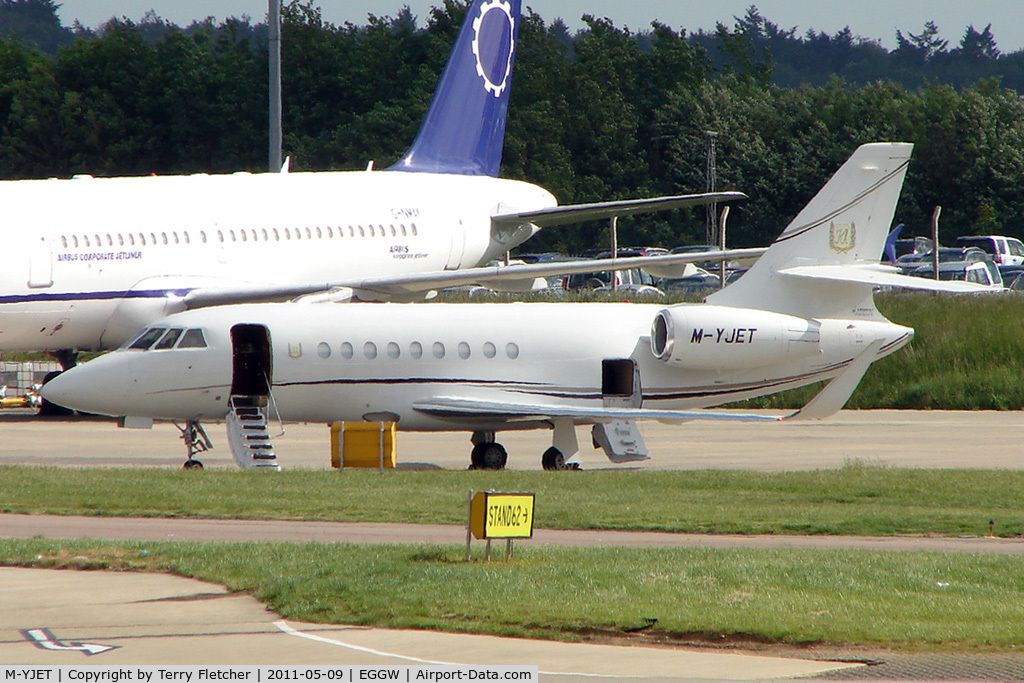 M-YJET, 2008 Dassault Falcon 2000EX EASy C/N 148, 2008 Dassault Falcon 2000EX EASy, c/n: 148 at Luton