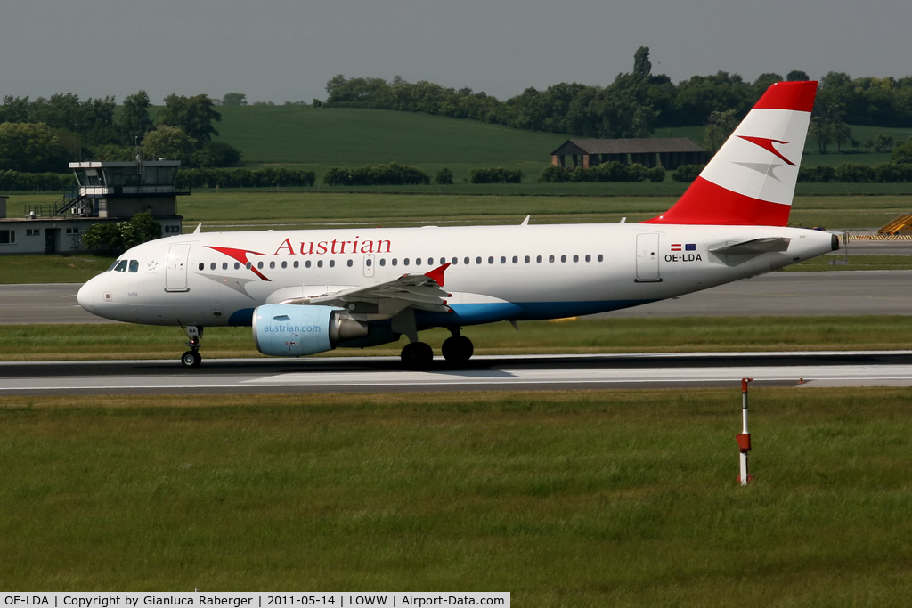 OE-LDA, 2004 Airbus A319-112 C/N 2131, Austrian @ VIE