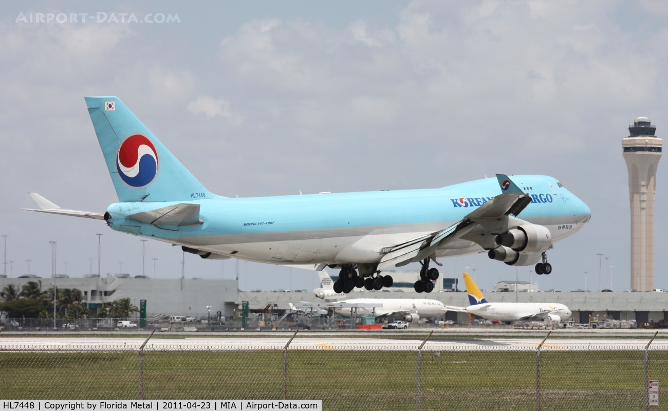 HL7448, 2000 Boeing 747-4B5F C/N 26416, Korean Cargo 747-400F