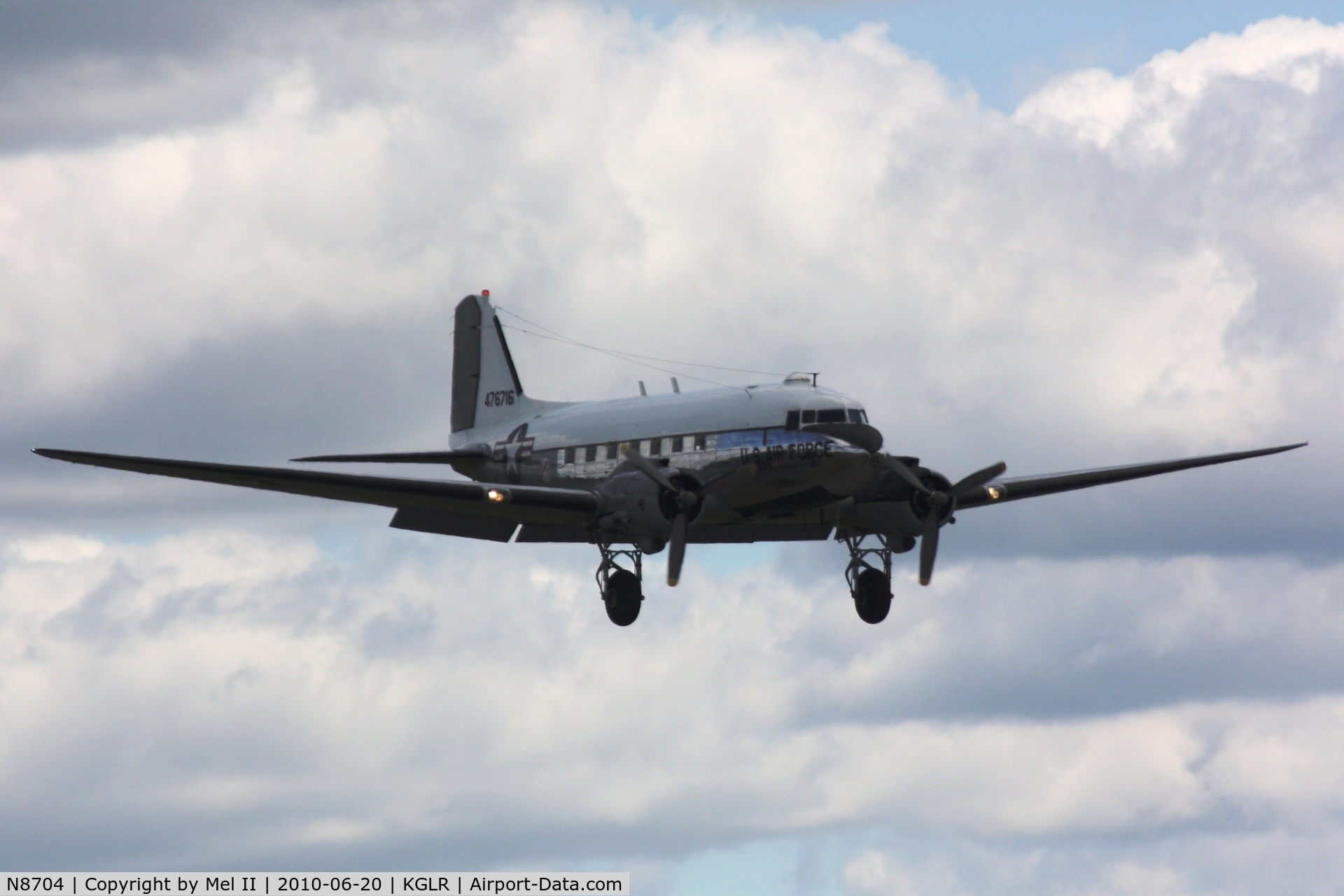 N8704, 1944 Douglas DC3C-S4C4G (TC-47B-30-DK) C/N 33048, 2010 Wings Over Gaylord Air Show