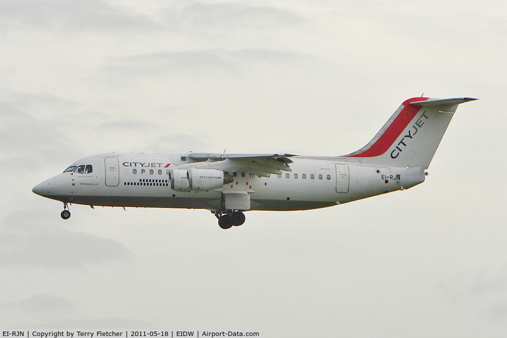 EI-RJN, 1999 BAE Systems Avro 146-RJ85 C/N E.2351, Cityjet RJ85 arriving at Dublin