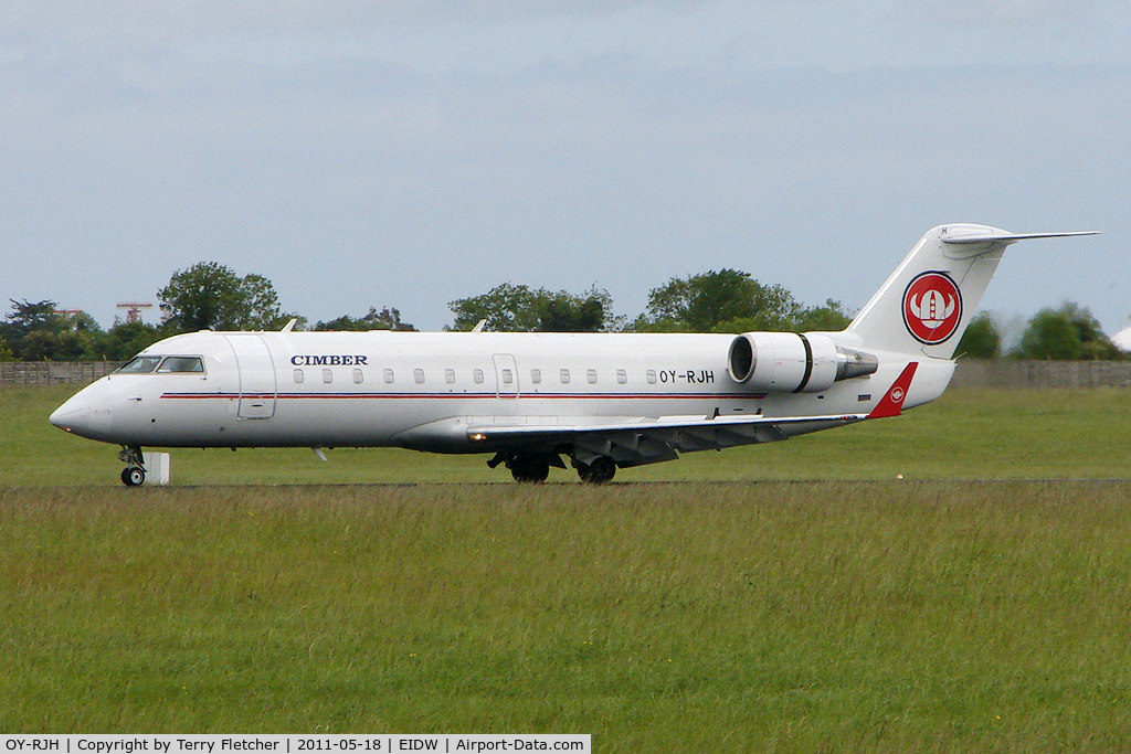 OY-RJH, 1995 Canadair CRJ-100LR (CL-600-2B19) C/N 7090, Cimber Air CRJ at Dublin