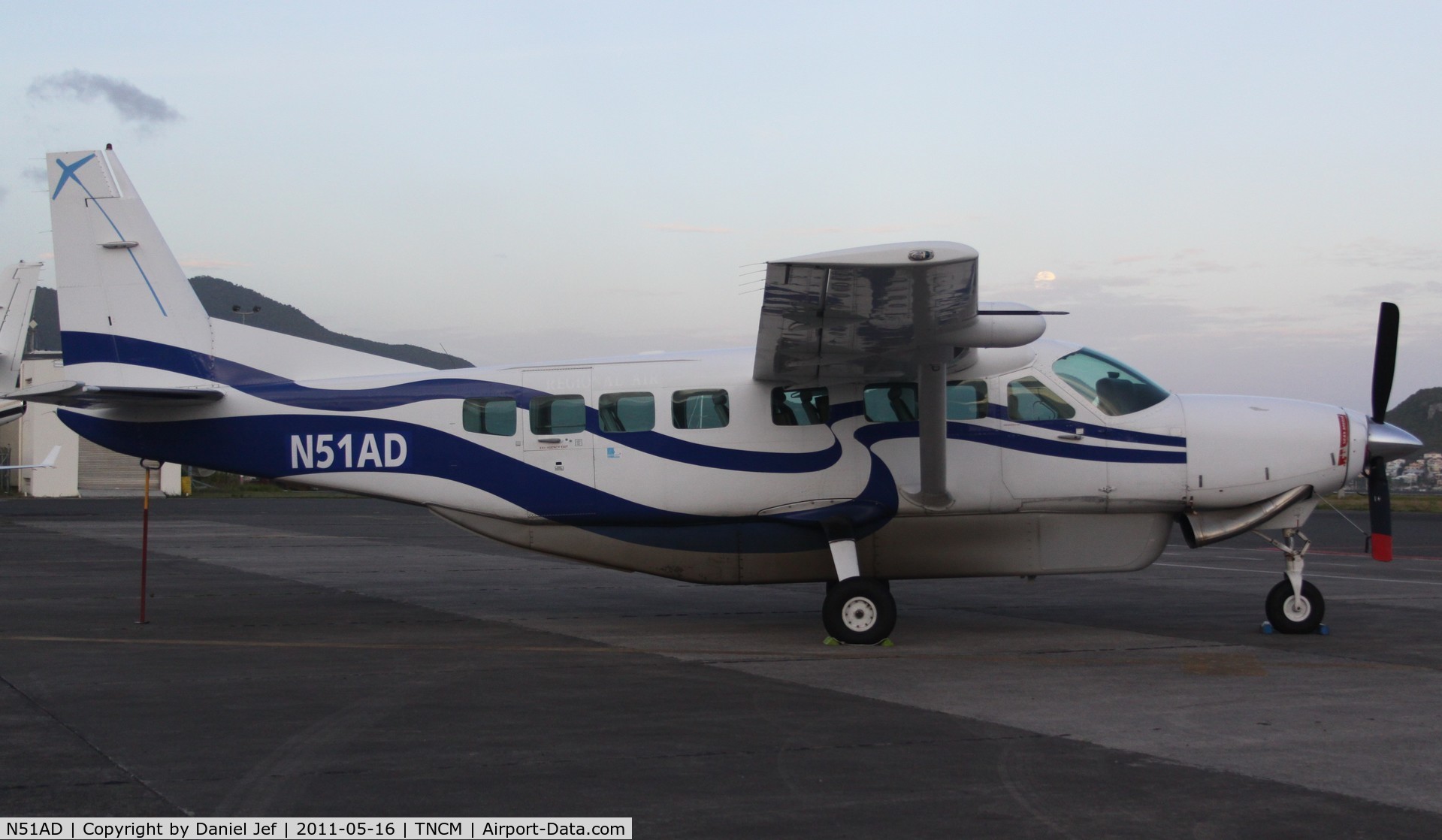 N51AD, 2000 Cessna 208B Grand Caravan C/N 208B0841, N51AD at TNCM