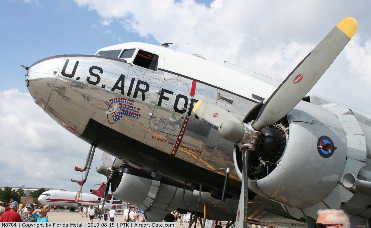 N8704, 1944 Douglas DC3C-S4C4G (TC-47B-30-DK) C/N 33048, Yankee Doodle Dandy