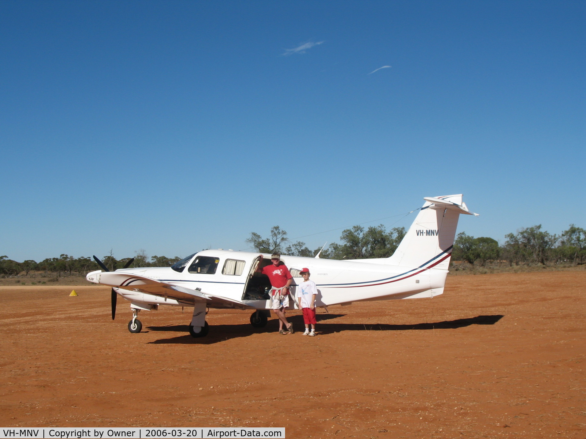 VH-MNV, 1979 Piper PA-32RT-300 Lance II C/N 32R-7985050, MNV at Mungo Outback Australia
