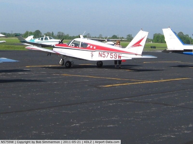 N5759W, 1964 Piper PA-28-160 Cherokee C/N 28-1529, On the ramp at Delaware, Ohio - EAA breakfast fly-in.