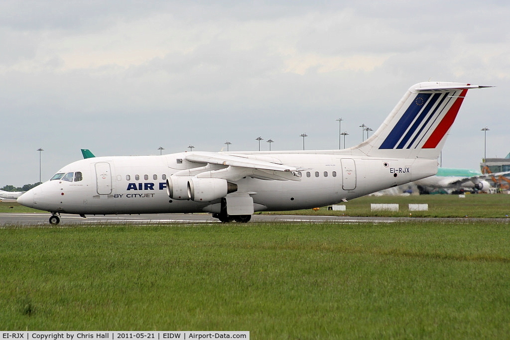 EI-RJX, 2000 BAe Systems Avro 146-RJ85A C/N E.2372, Cityjet