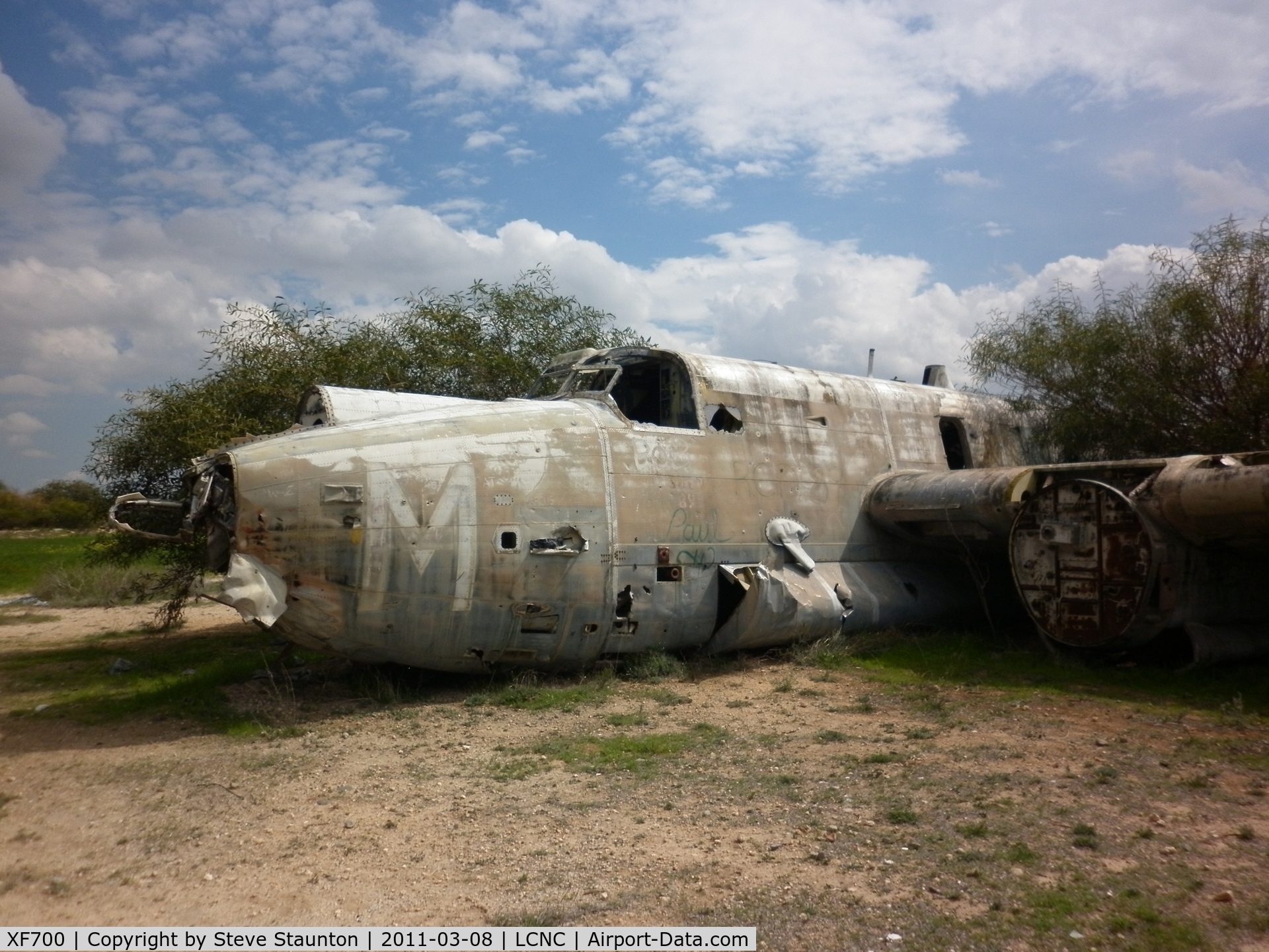 XF700, 1958 Avro 696 Shackleton MR.3/3 C/N Not found XF700, Slowly rotting in the Cyprus heat. Please note this aircraft cannot be seen by the public - NIC closed