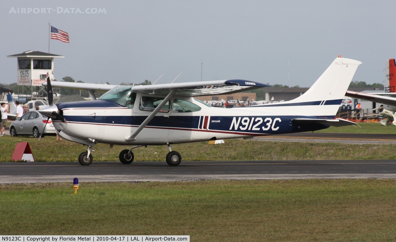 N9123C, 1978 Cessna R182 Skylane RG C/N R18200411, Cessna 182