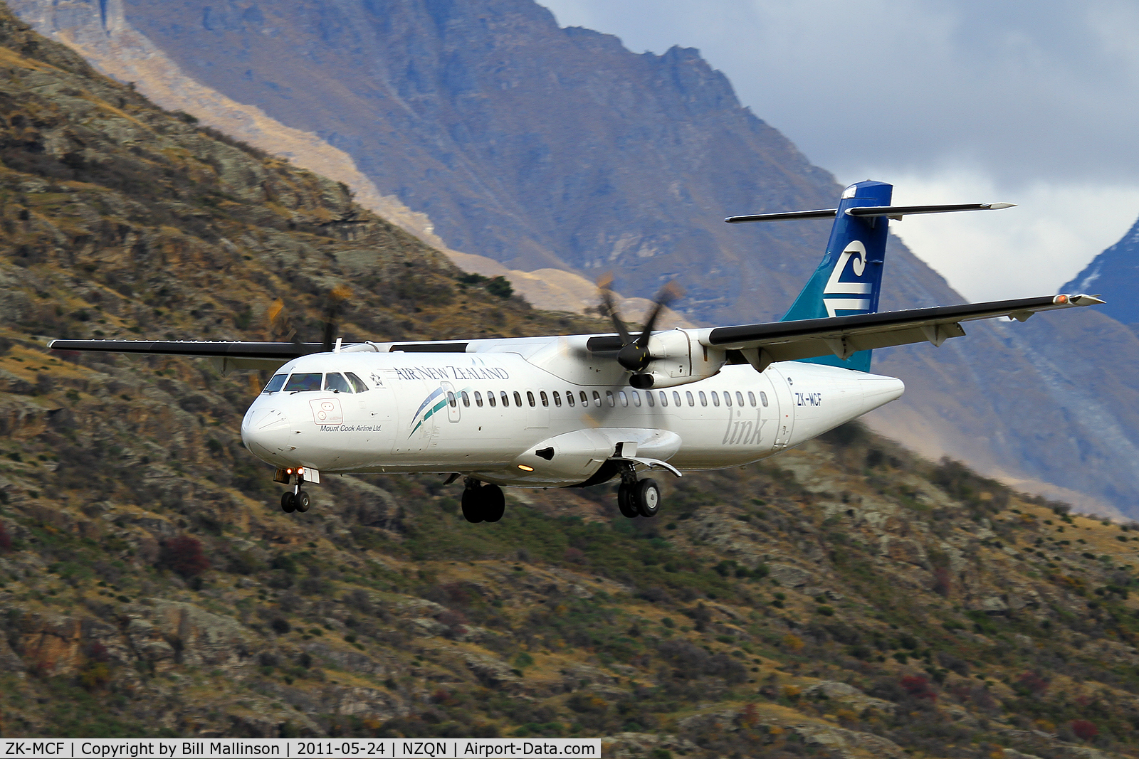 ZK-MCF, 1999 ATR 72-212A C/N 600, coming thru the valley to 05