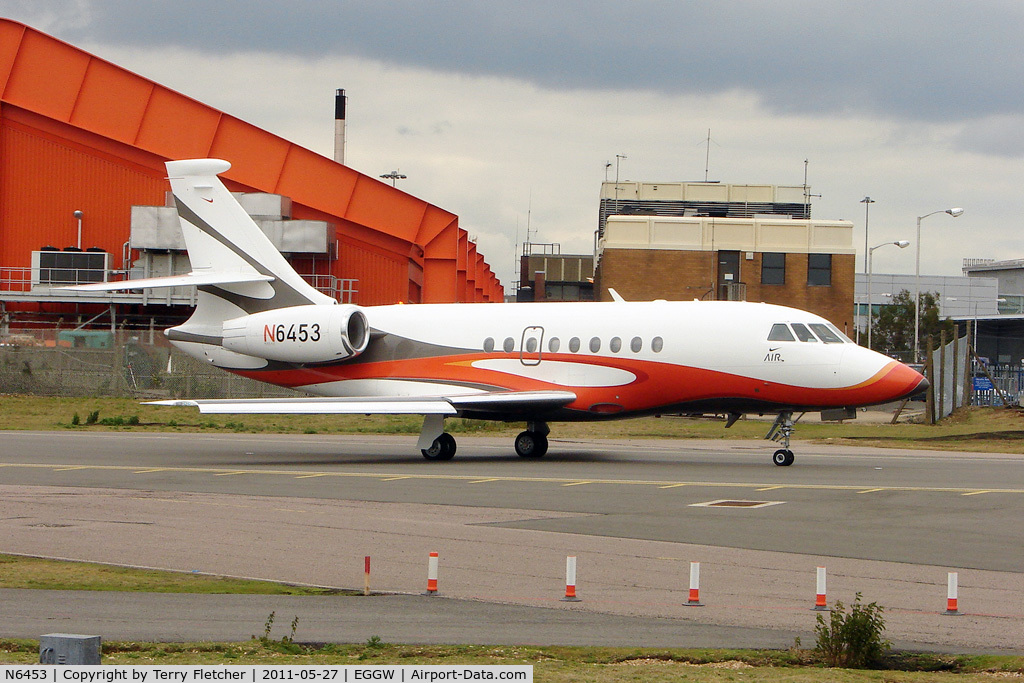 N6453, 2004 Dassault Falcon 2000EX C/N 26, Nike's 2004 Dassault FALCON 2000EX, c/n: 26 at Luton