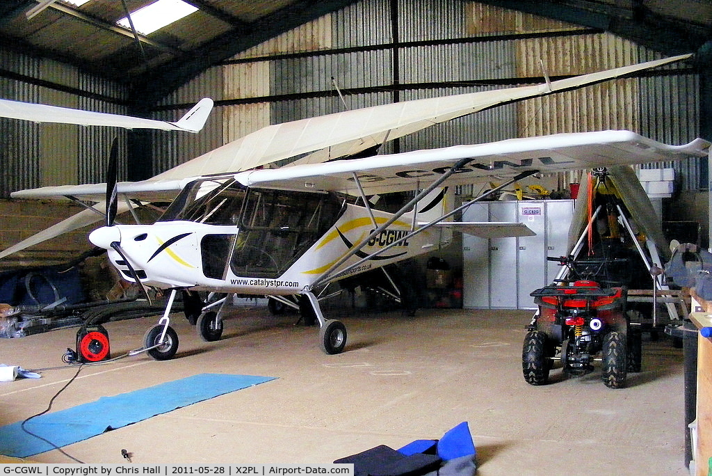 G-CGWL, 2011 Best Off Skyranger Nynja 912S(1) C/N BMAA/HB/601, at Plaistows Farm