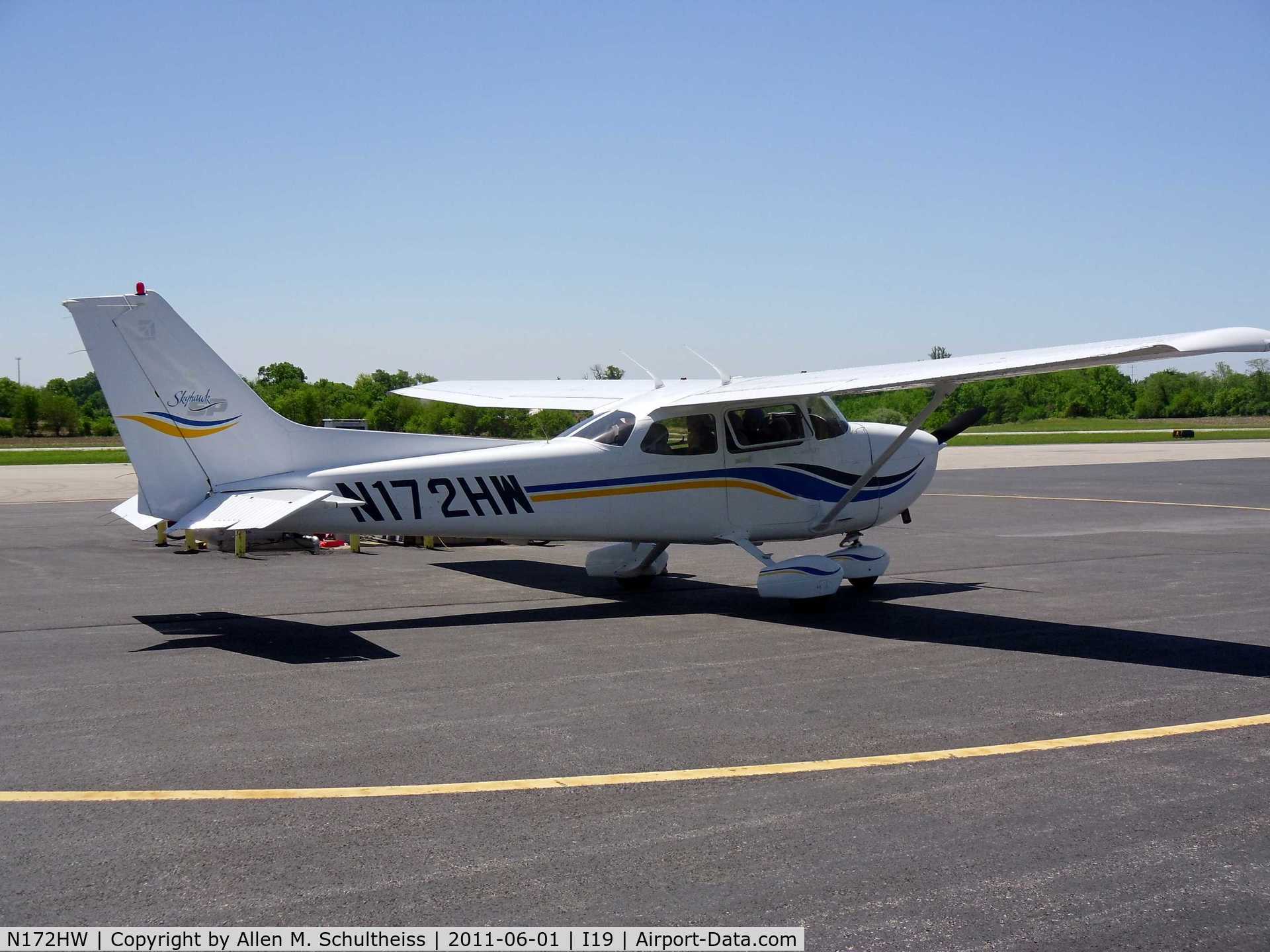 N172HW, 2000 Cessna 172S C/N 172S8407, Cessna 172H