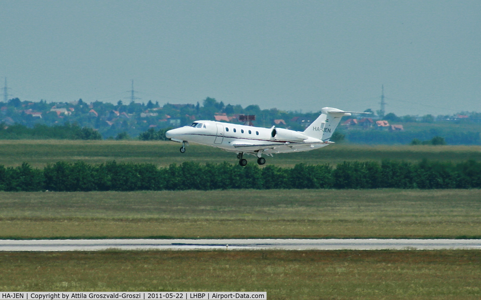 HA-JEN, 1983 Cessna 650 Citation III C/N 650-0012, Budapest Liszt Ferenc International Airport