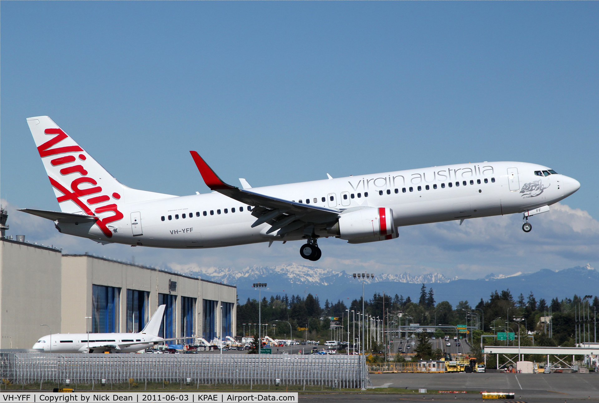 VH-YFF, 2011 Boeing 737-8FE C/N 40994, KPAE/PAE Boeing 801 on the 16R missed approach this afternoon.