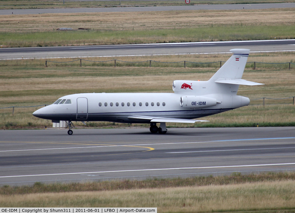OE-IDM, Dassault Falcon 900EX C/N 51, Taxiing to the General Aviation area...