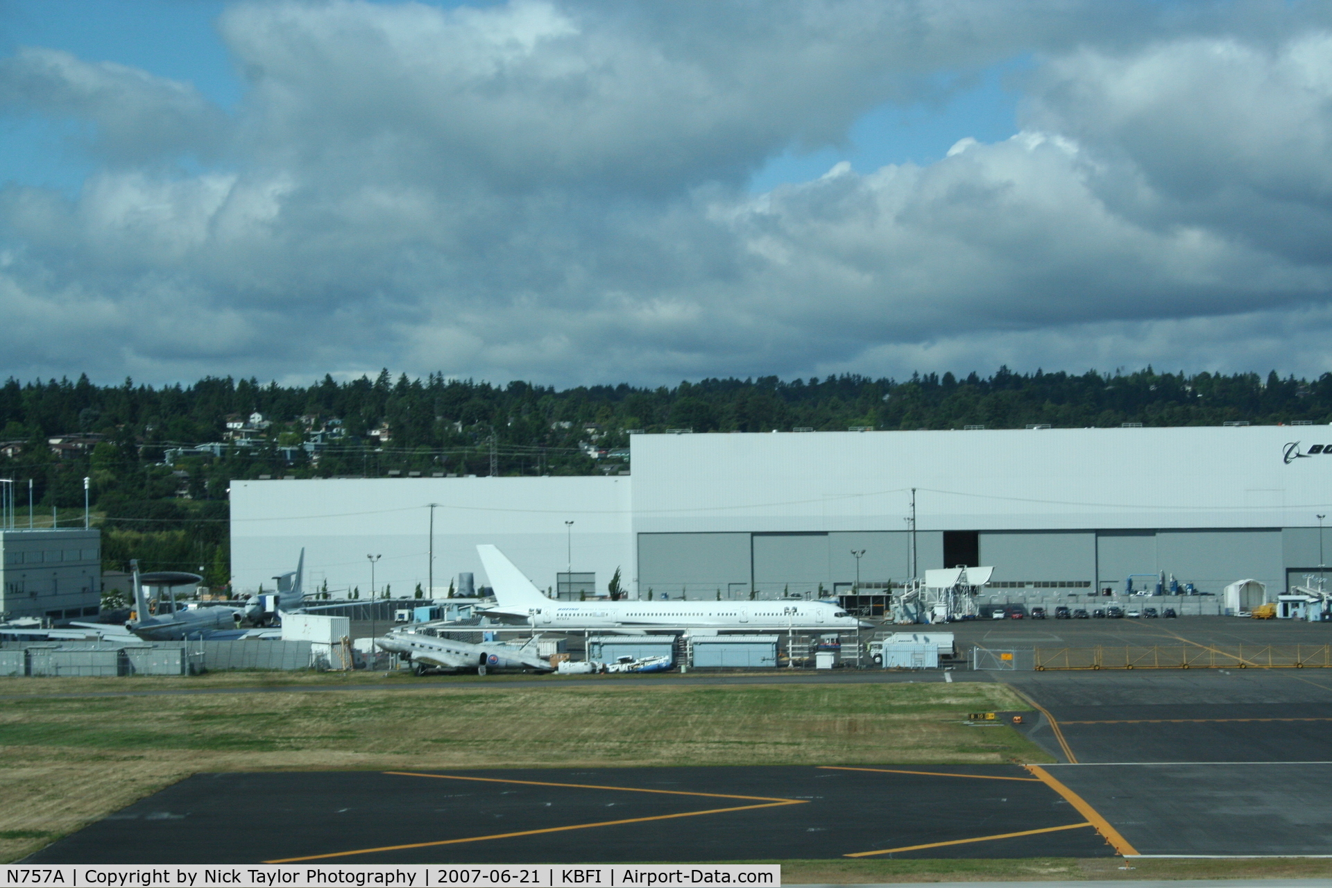 N757A, 1982 Boeing 757-200 C/N 22212, Sitting at the Boeing factory.