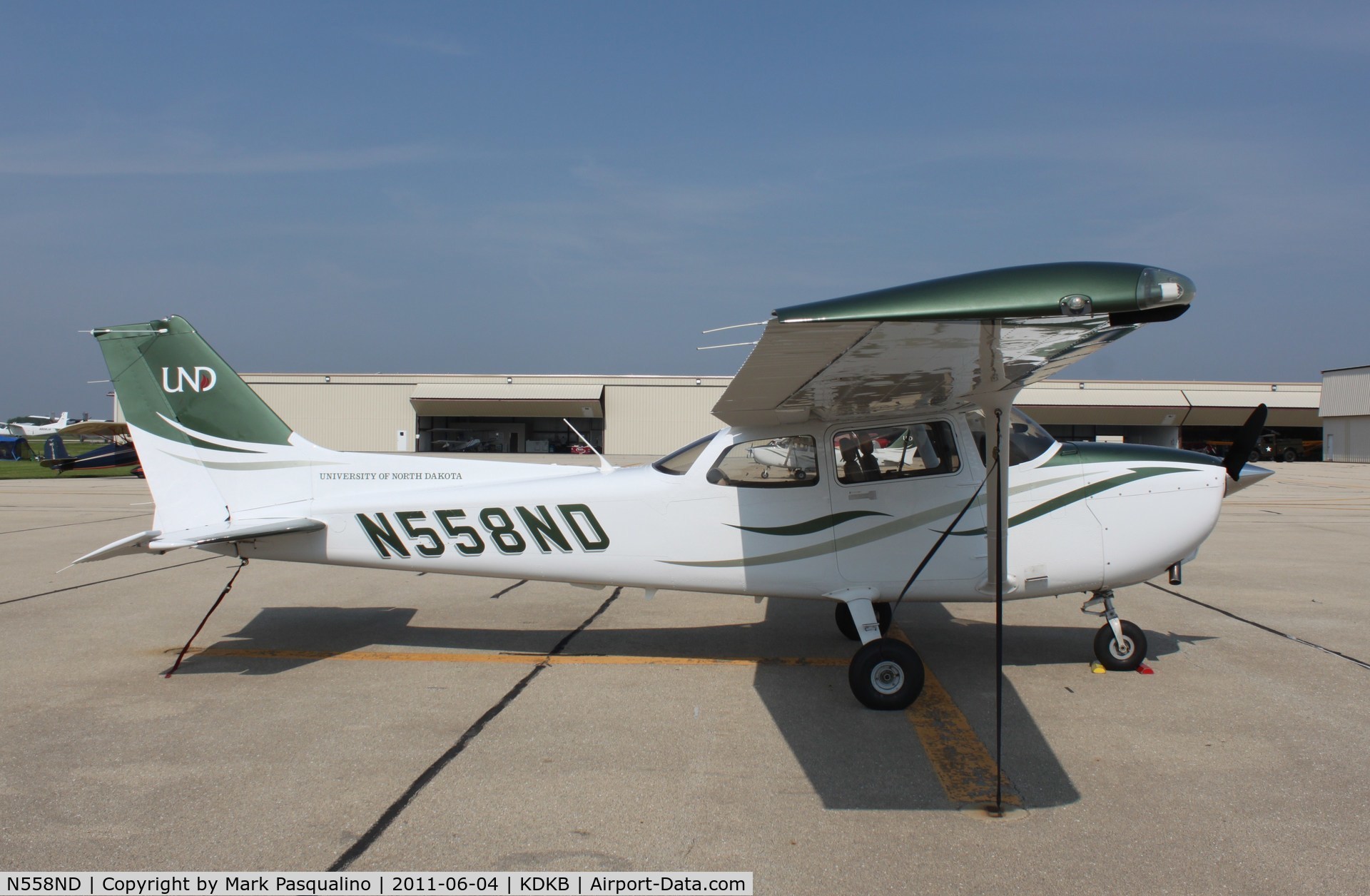 N558ND, Cessna 172S C/N 172S10993, Cessna 172S
