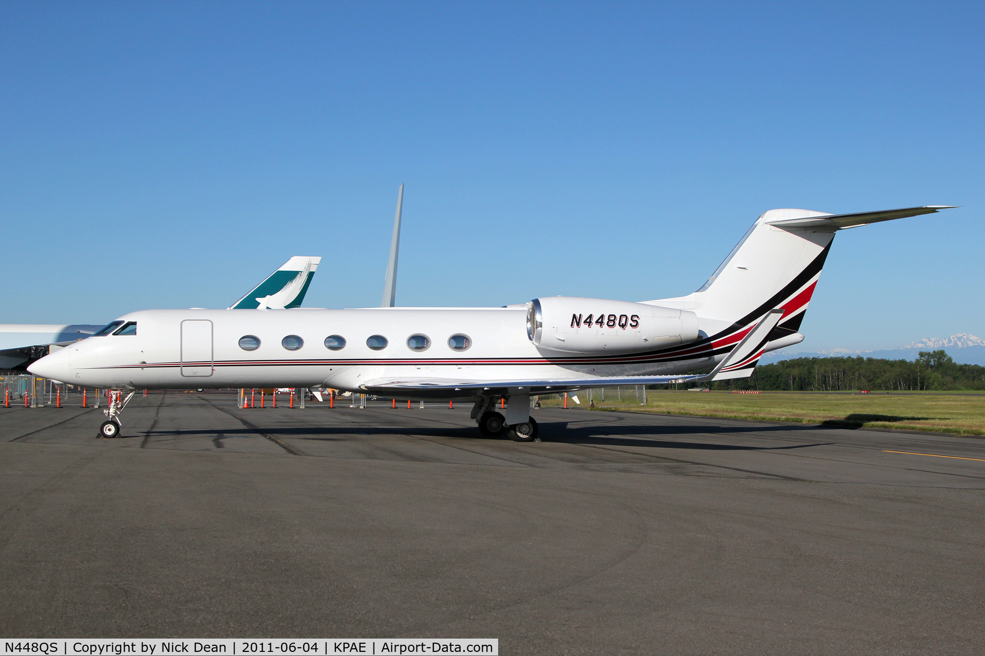N448QS, 2007 Gulfstream Aerospace GIV-X (G450) C/N 4100, KPAE/PAE
