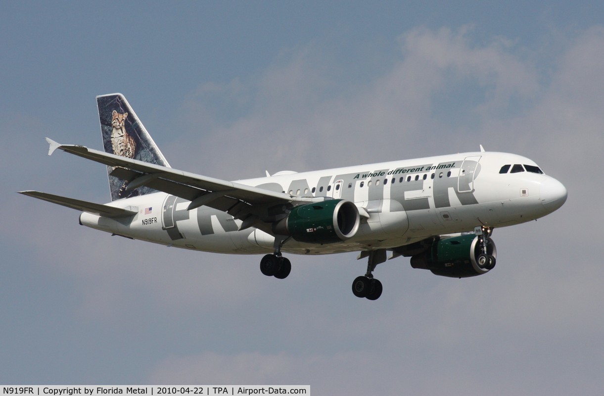 N919FR, 2003 Airbus A319-111 C/N 1980, 