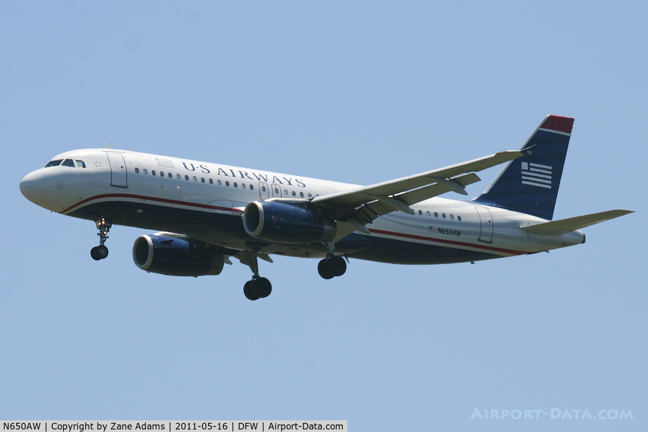 N650AW, 1998 Airbus A320-232 C/N 856, US Airways landing at DFW Airport.
