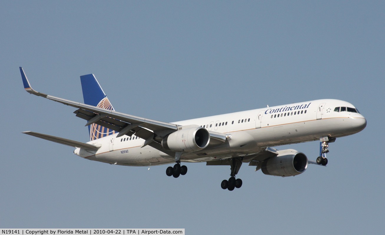 N19141, 2000 Boeing 757-224 C/N 30354, Continental 757