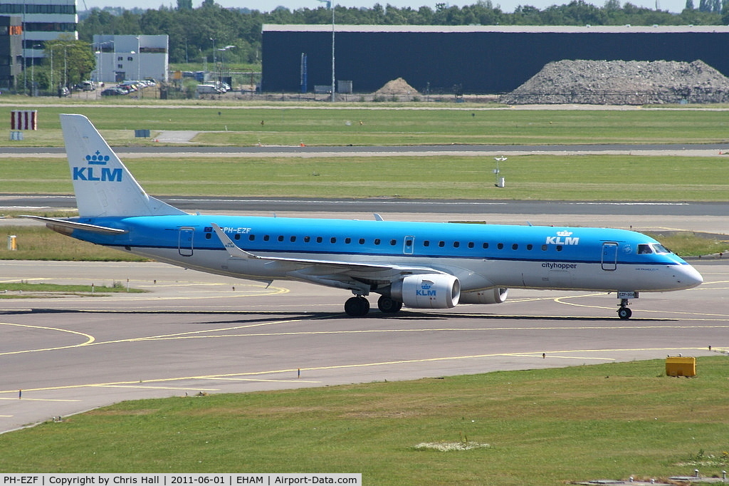 PH-EZF, 2009 Embraer 190LR (ERJ-190-100LR) C/N 19000304, KLM Cityhopper