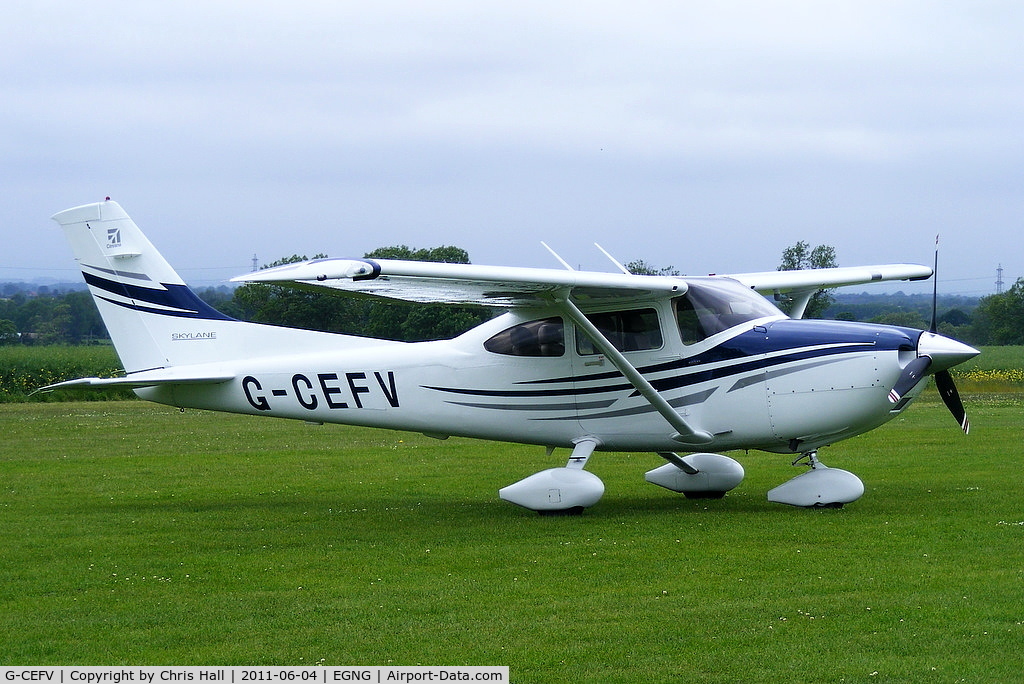 G-CEFV, 2005 Cessna 182T Skylane C/N 18281538, Visitor to Bagby Airfield, Yorkshire