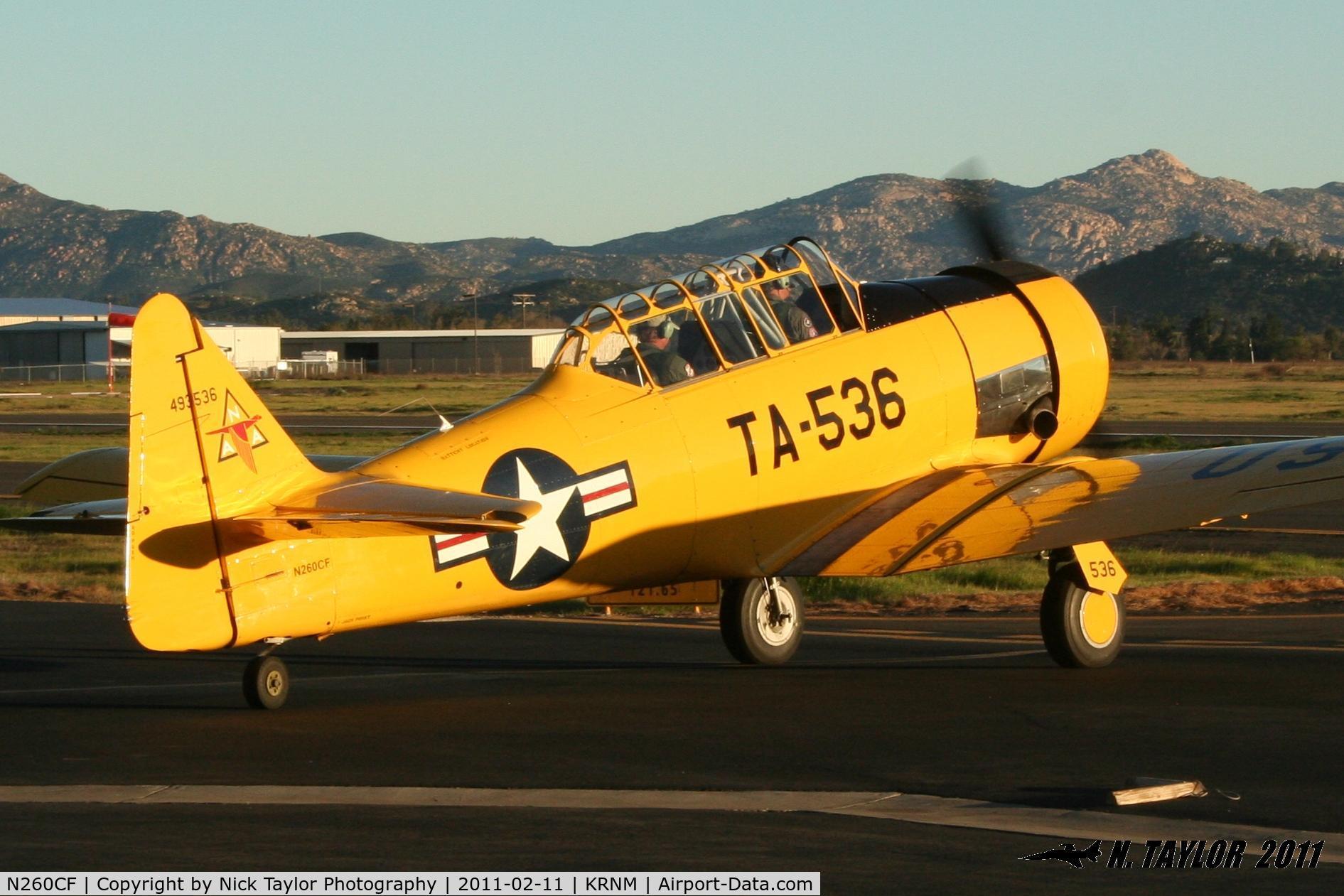 N260CF, 1941 North American T-6G Texan C/N 168-680, Taxiing out for a formation flight.