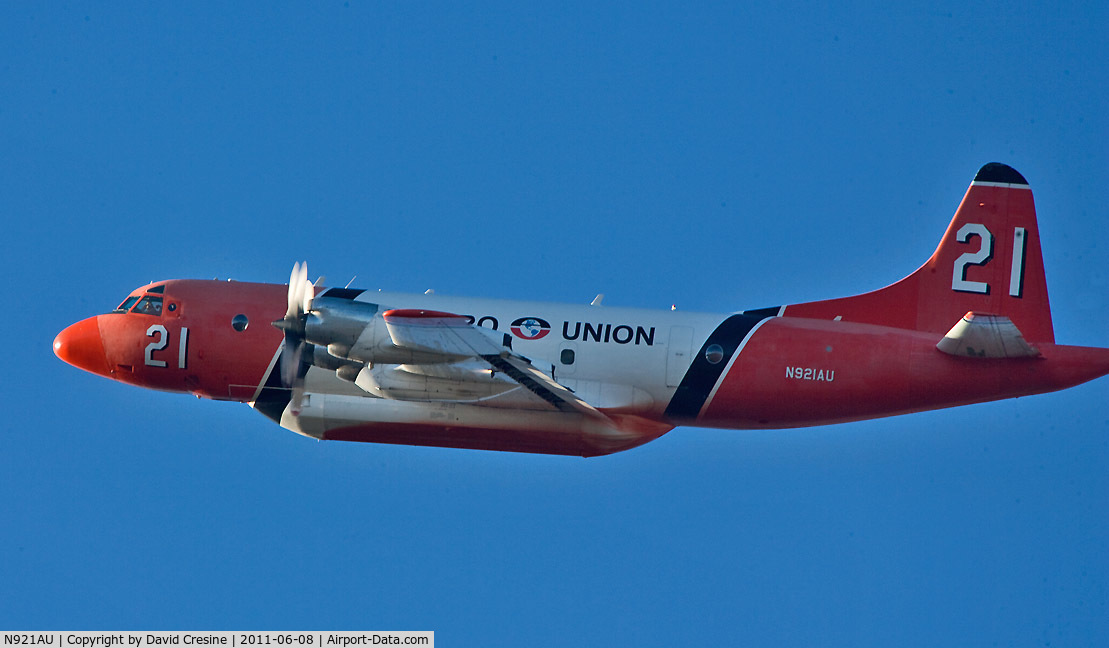 N921AU, Lockheed P-3A Aerostar C/N 185-5098, This picture was taken during a recent fire in Flagstaff, Arizona