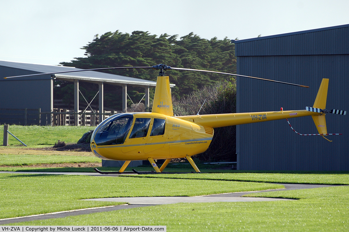 VH-ZVA, Robinson R44 Raven C/N 1762, At 12 Apostles Heliport