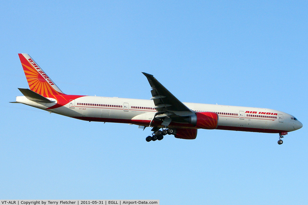VT-ALR, 2009 Boeing 777-337/ER C/N 36316, Air India's 2009 Boeing 777-337ER, c/n: 36316 at Heathrow