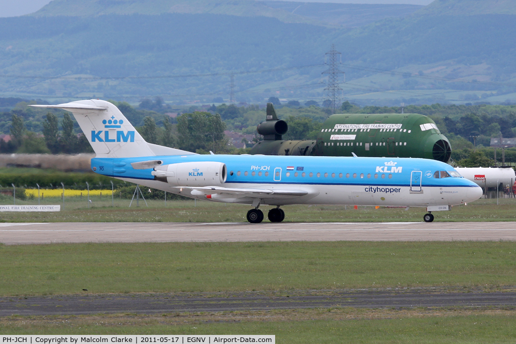PH-JCH, 1994 Fokker 70 (F-28-0070) C/N 11528, Fokker 70 lands at Durham Tees Valley Airport in May 2011.