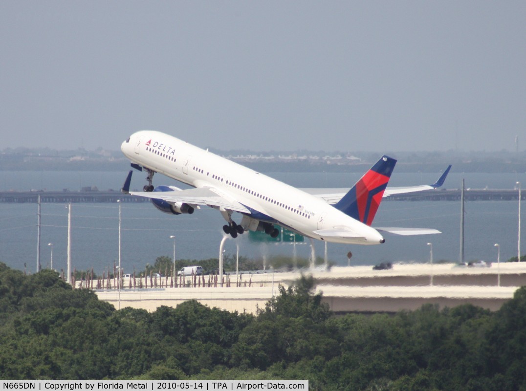 N665DN, 1991 Boeing 757-232 C/N 25013, Delta 757