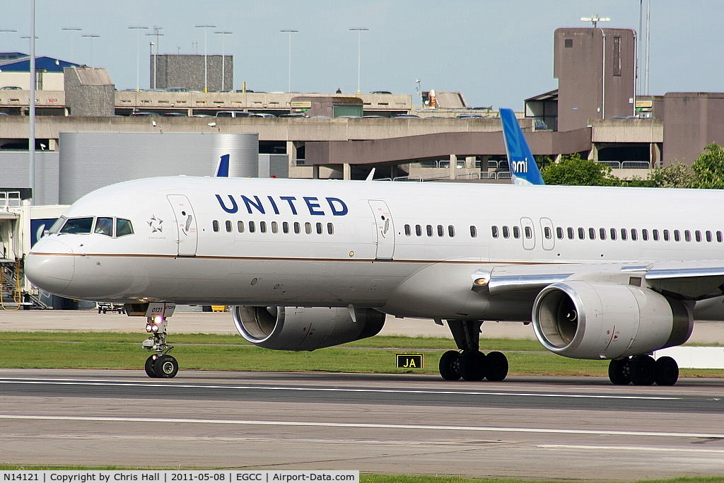 N14121, 1997 Boeing 757-224 C/N 27563, United Airlines