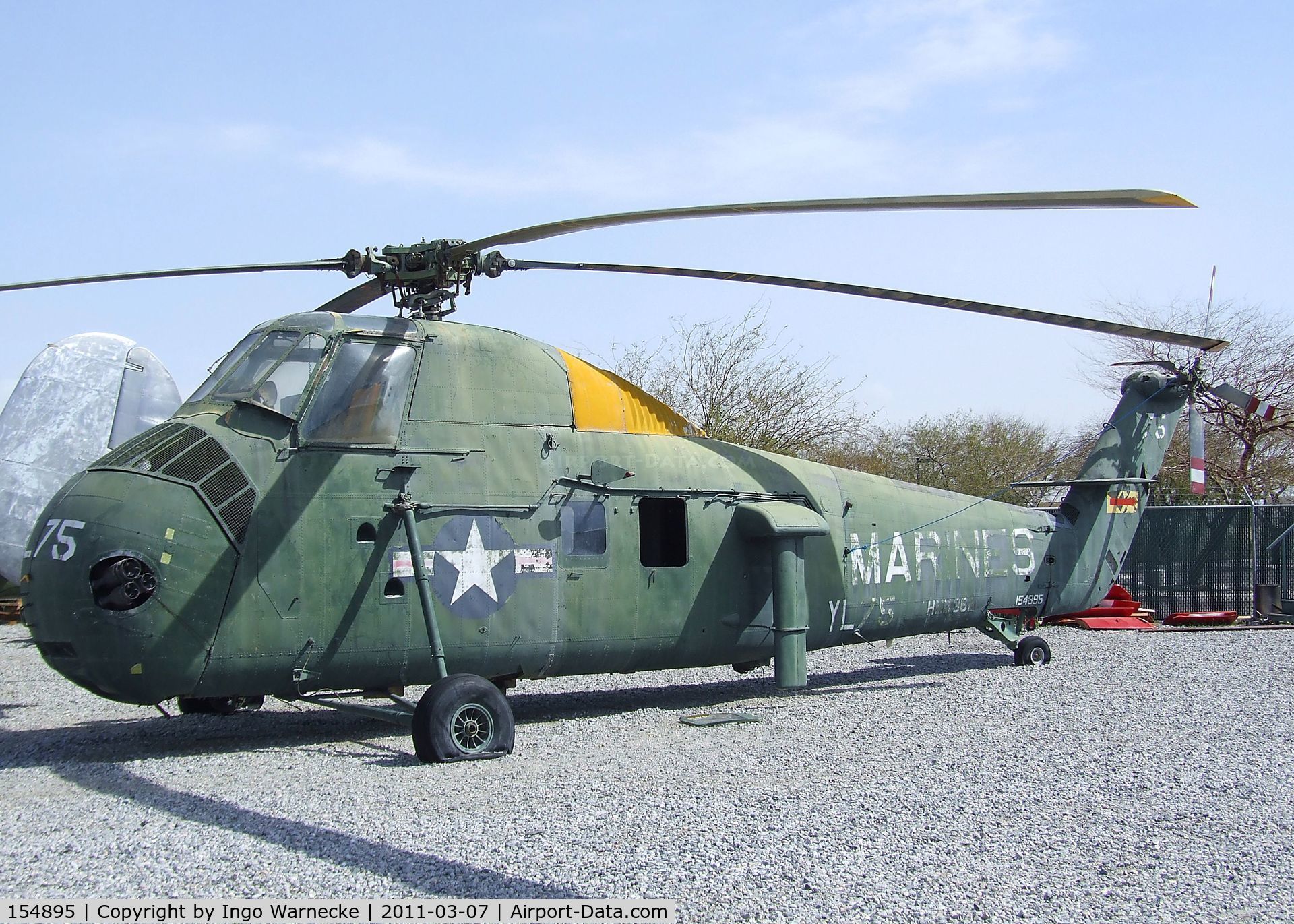 154895, Sikorsky UH-34D Seahorse C/N 58-1805, Sikorsky UH-34D Seahorse at the Palm Springs Air Museum, Palm Springs CA