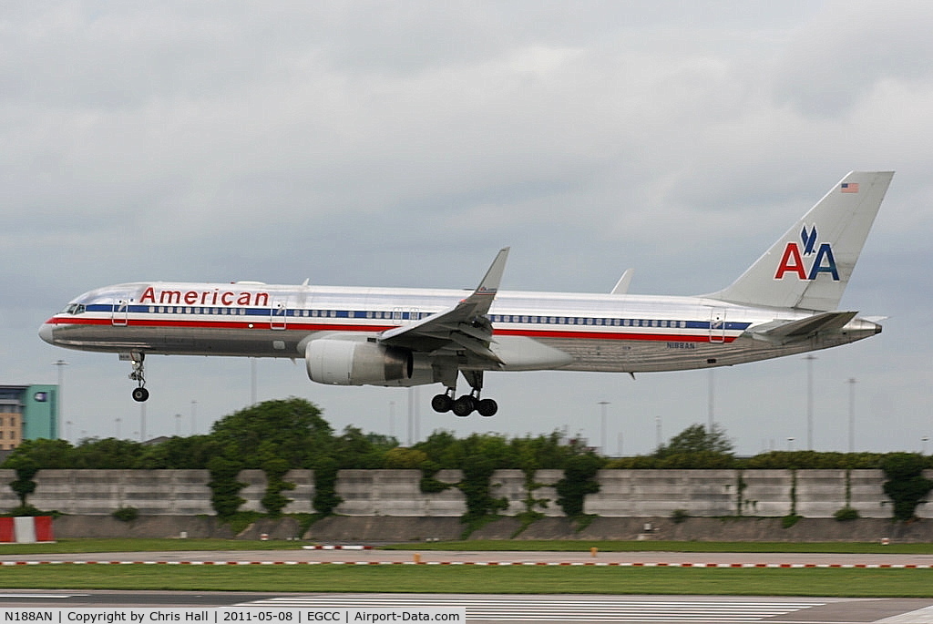 N188AN, 2001 Boeing 757-223 C/N 32382, American Airlines