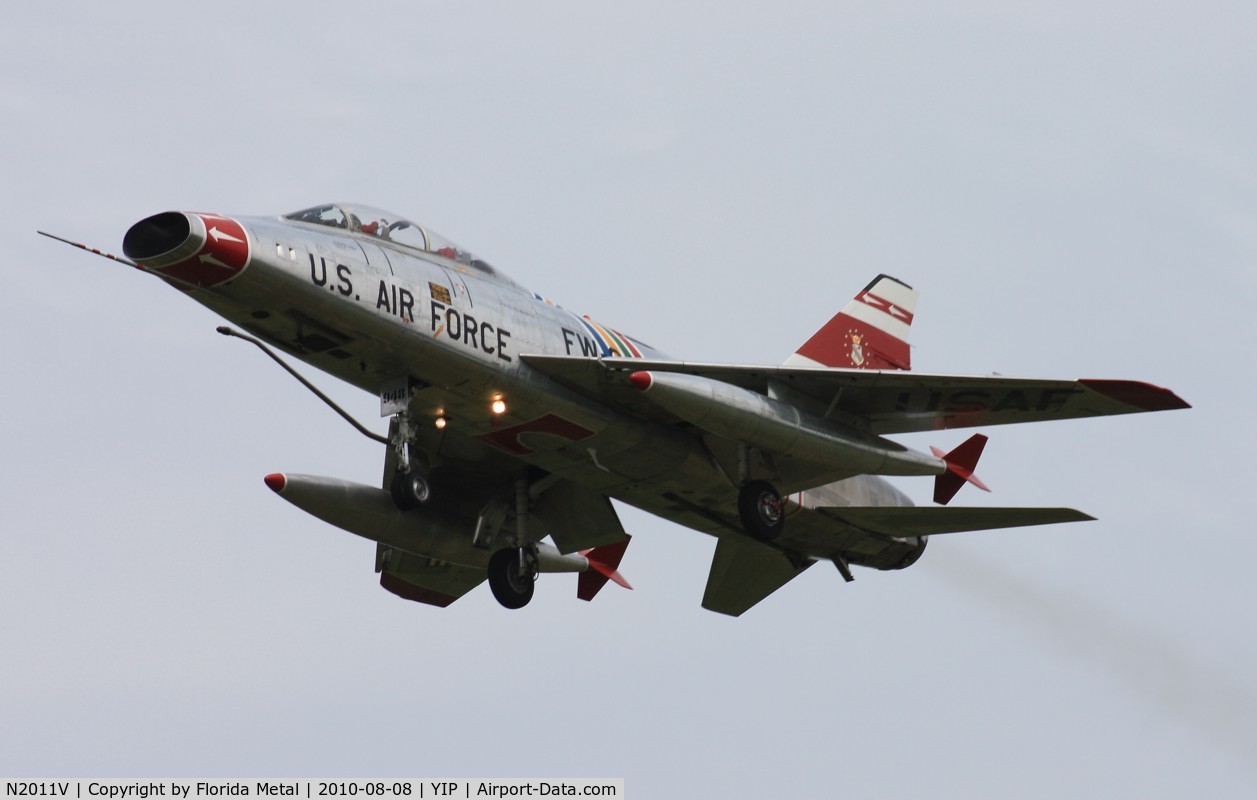 N2011V, 1958 North American F-100F Super Sabre C/N 243-224, F-100F