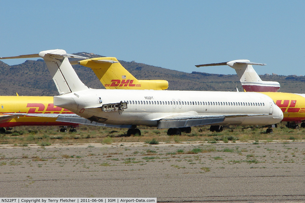 N522PT, McDonnell Douglas MD-81 (DC-9-81) C/N 49821, Mcdonnell Douglas DC-9-81(MD-81), c/n: 49821 stored at Kingman