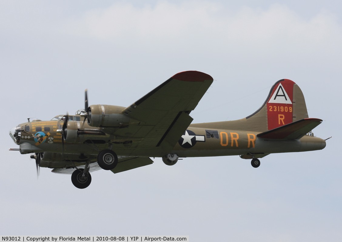 N93012, 1944 Boeing B-17G-30-BO Flying Fortress C/N 32264, Nine O Nine