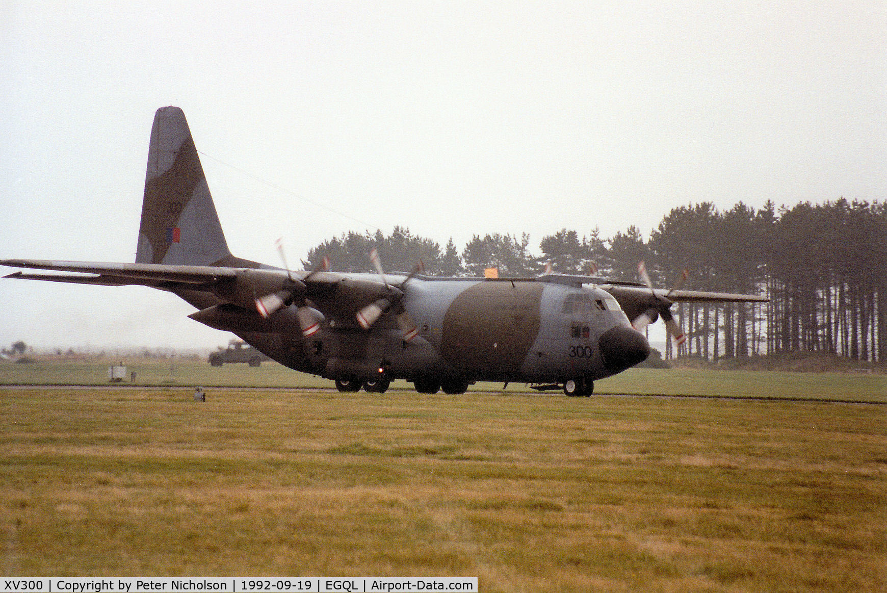 XV300, 1967 Lockheed C-130K Hercules C.1 C/N 382-4267, Hercules C.1 of the Lyneham Transport Wing taking off at the 1992 RAF Leuchars Airshow.