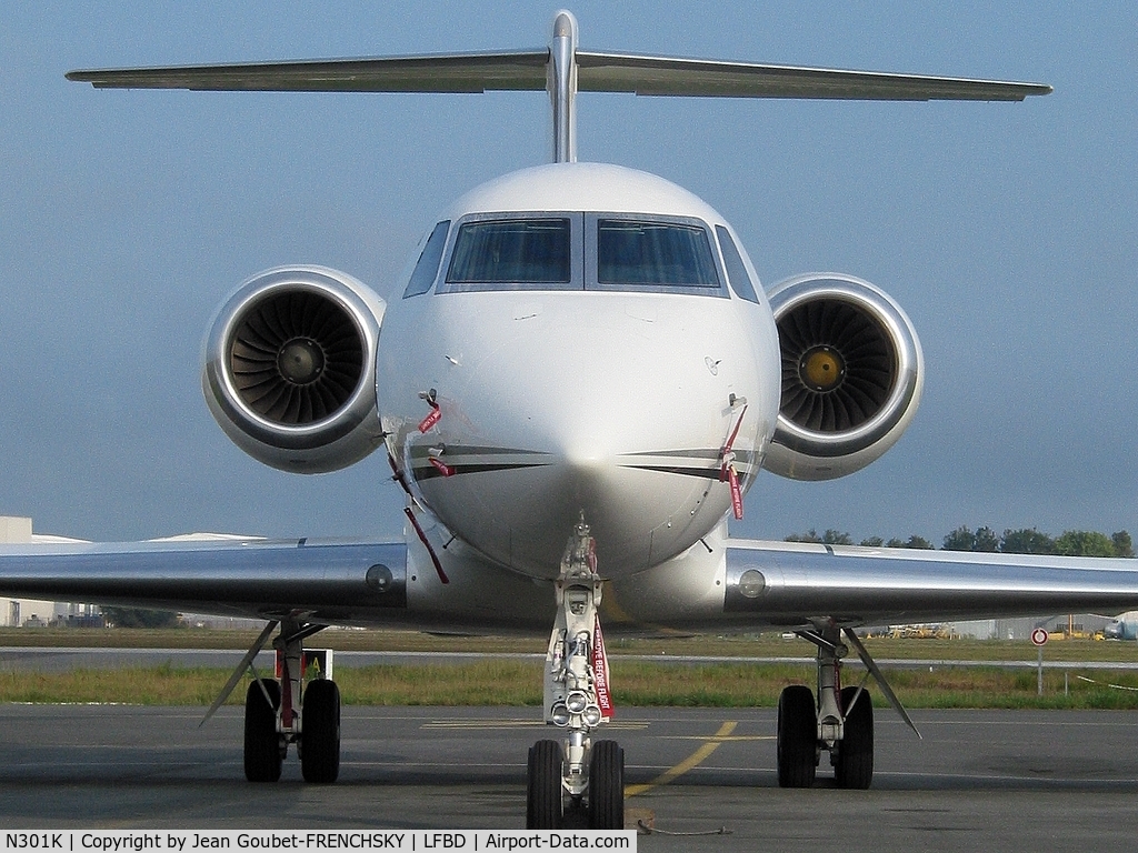 N301K, 1999 Gulfstream Aerospace G-V C/N 591, private parking AAS