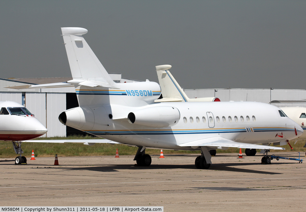 N958DM, 2002 Dassault Falcon 900EX C/N 119, Parked...