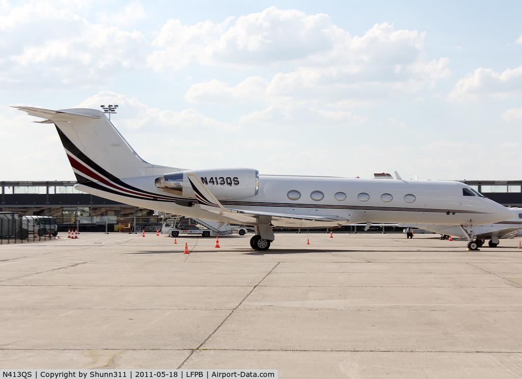 N413QS, 2004 Gulfstream Aerospace G-IV (G400) C/N 1521, Parked...