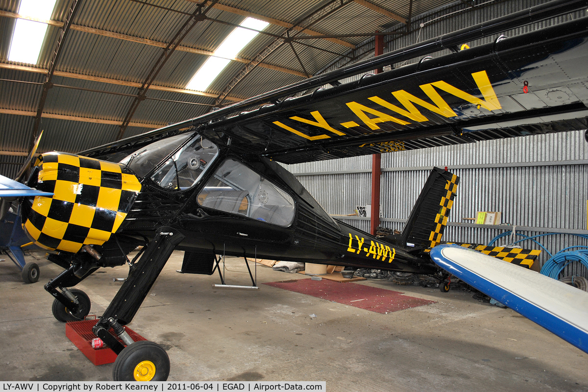 LY-AWV, PZL-Okecie PZL-104 Wilga 35A C/N 21919018, Parked in the hangar