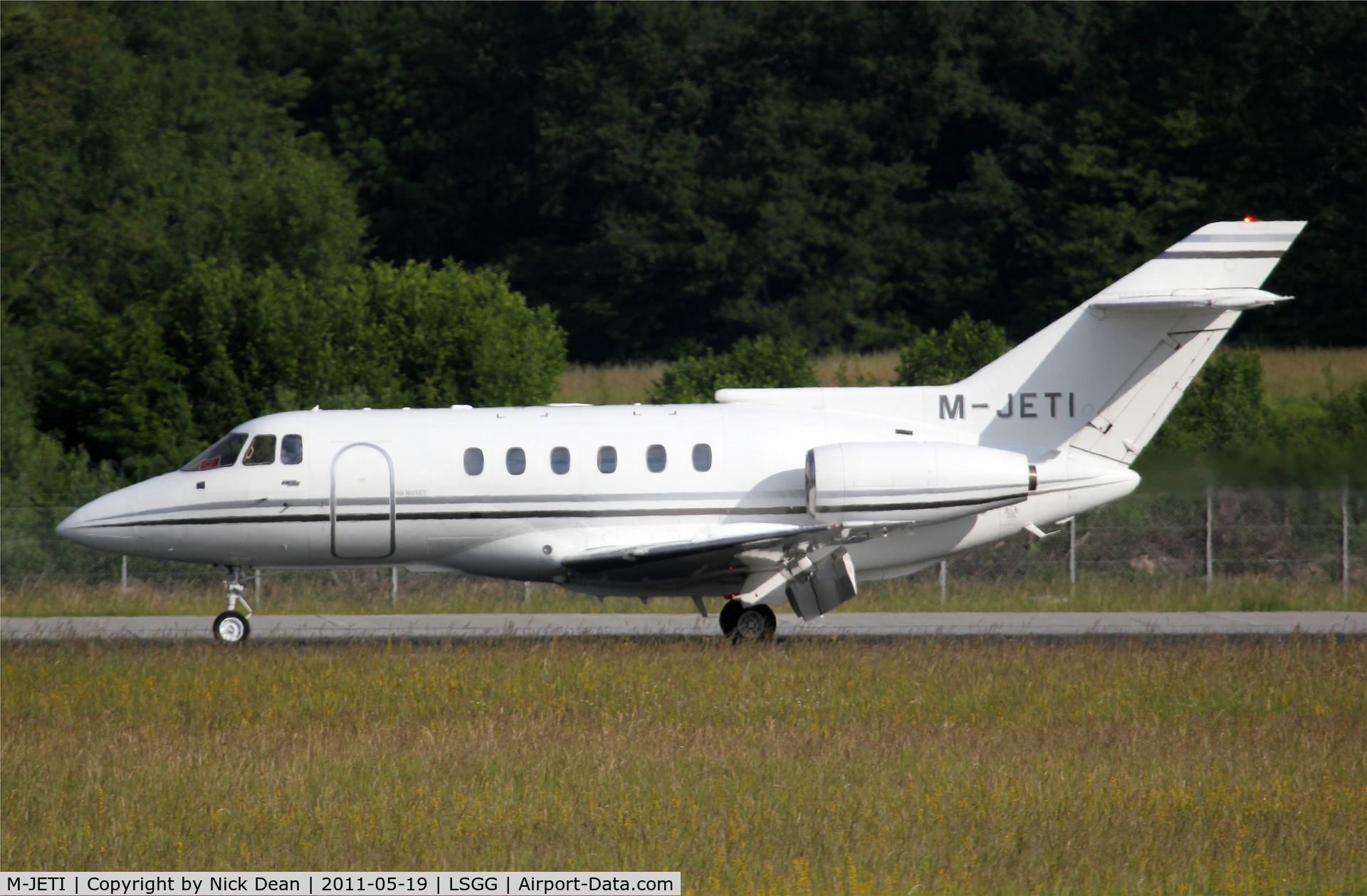 M-JETI, 1986 British Aerospace BAe.125-800B C/N 258056, LSGG/GVA