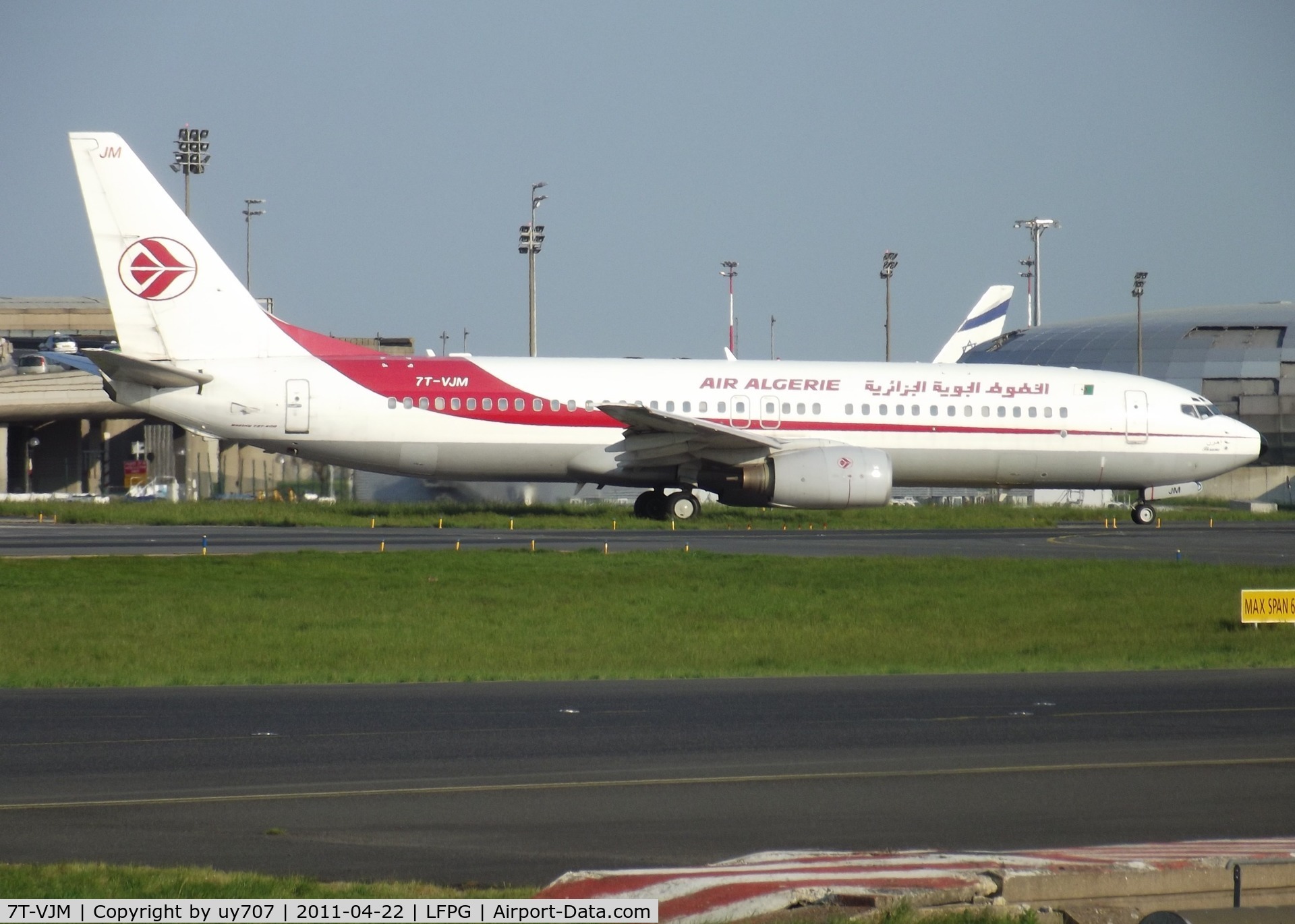 7T-VJM, 2000 Boeing 737-8D6 C/N 30205, Departing from Terminal 2A, was heading to runway 08L/26R in anticipation as part of the return to ALG