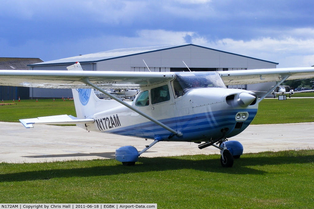 N172AM, 1975 Cessna 172M C/N 17264993, at AeroExpo 2011