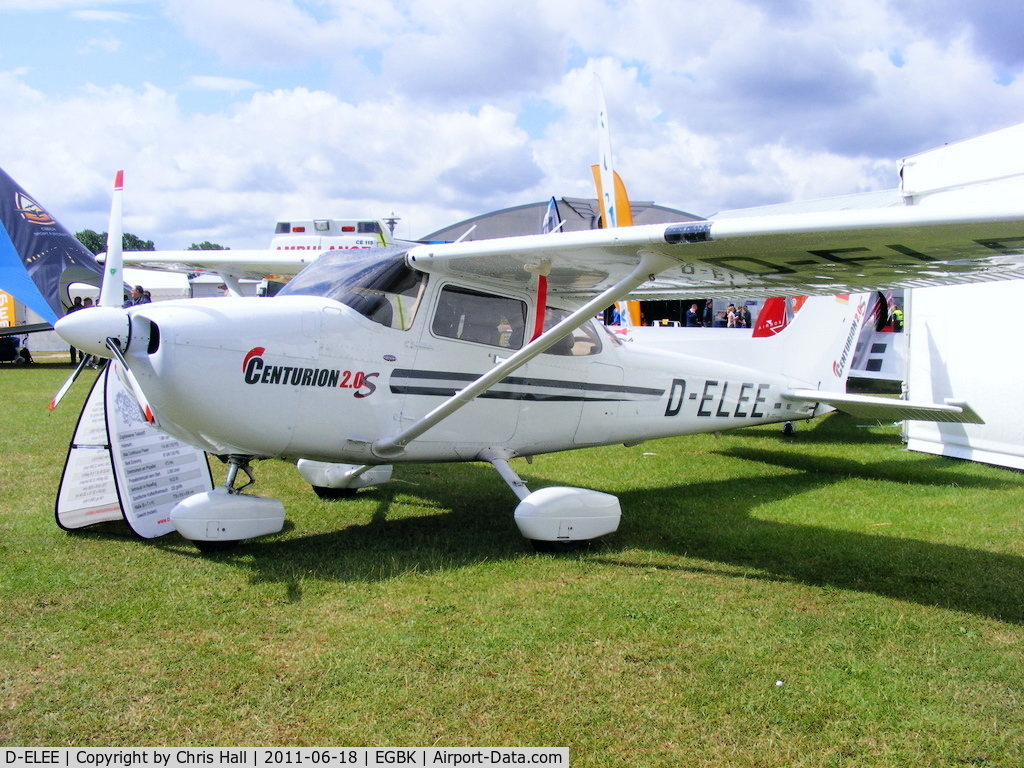 D-ELEE, 2005 Cessna 172S Skyhawk C/N 172S10099, at AeroExpo 2011